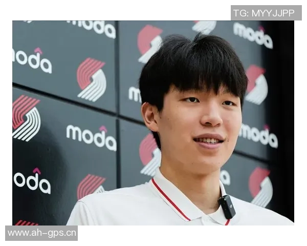 杨瀚森回忆比卢普斯的指导风格与新秀心态的影响